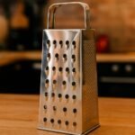 Ralador de Quatro Faces em Aço Inox 21 cm - Imagem 2