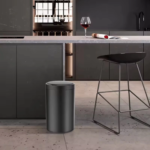 Lixeira Automática Redonda em Aço 40 Litros com Sensor - Preta - Imagem 2