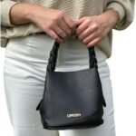 Bolsa Feminina Transversal com Alça Trançada - Preta