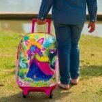 Mochila de Rodinhas Infantil Princess Wings - Rosa - Imagem 5