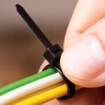 Abraçadeira de Nylon 30cm x 3,6mm com 100 Unidades - Preta