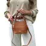 Bolsa Feminina Transversal com Alça Trançada - Caramelo