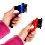 Rasqueadeira Auto-Limpante para Cães e Gatos- Sortido - Imagem 4