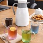 Jogo Garrafa Térmica 1 Litro Victoria com 4 Canecas - Sortida